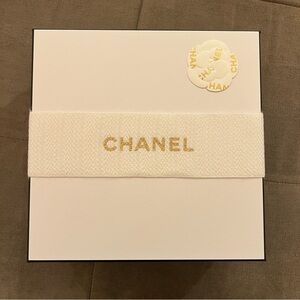 BRAND NEW Empty Chanel Gift Box with Holiday Wrapping